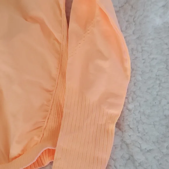 41. *view pics* Free People Good Karma Hi-Neck Layer Top Morning Sun - Picture 12 of 17